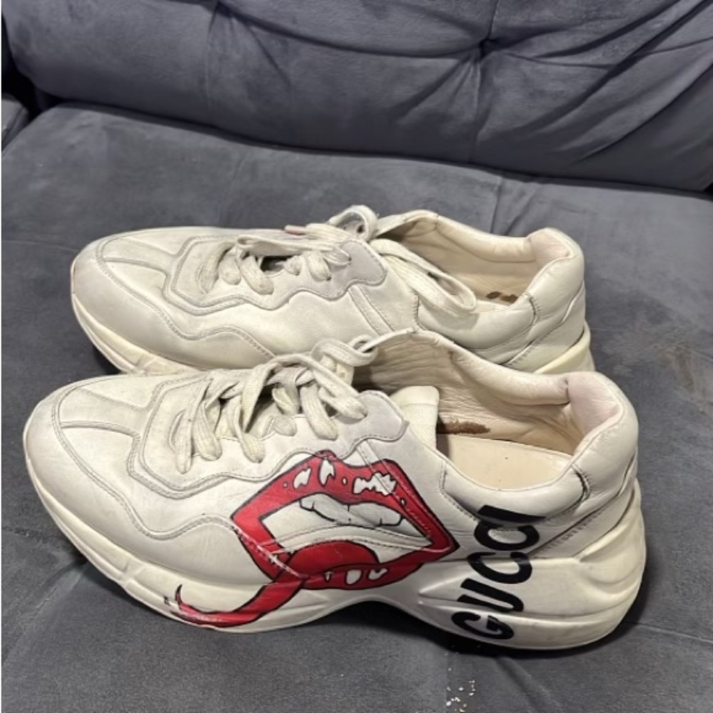 Gucci shoes